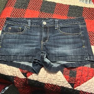 American eagle size 14 shorts